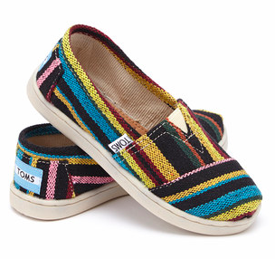 TOMS Shoes Kids' Youth Canvas Classics