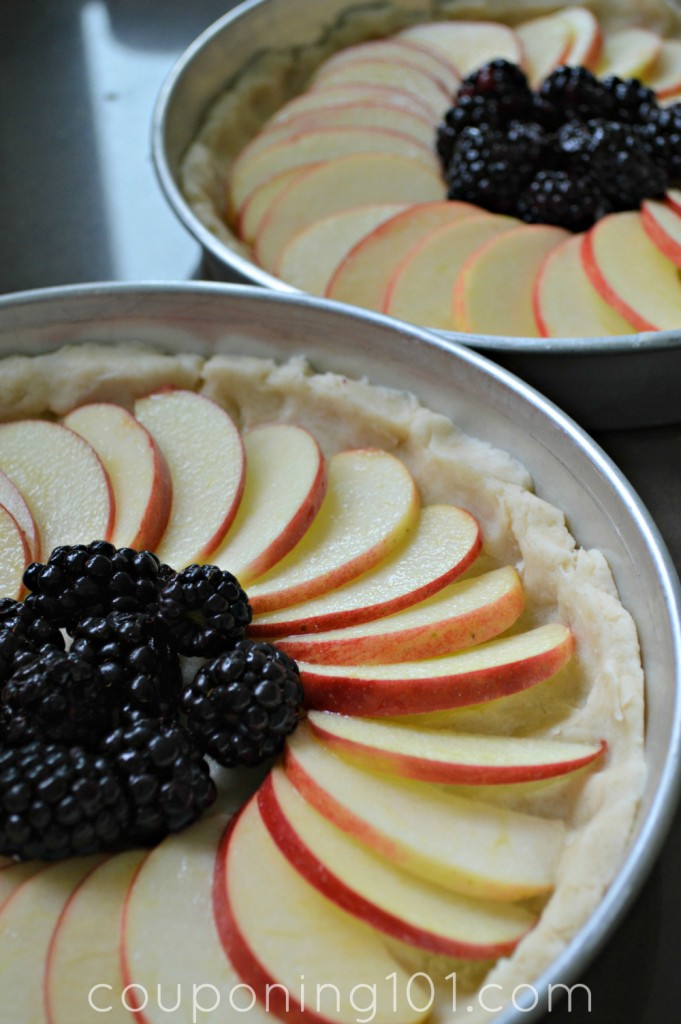 Blackberry Apple Tart Recipe | Tart blackberries and sweet apples come together in this elegant dessert. This fruit tart is both beautiful AND delicious!