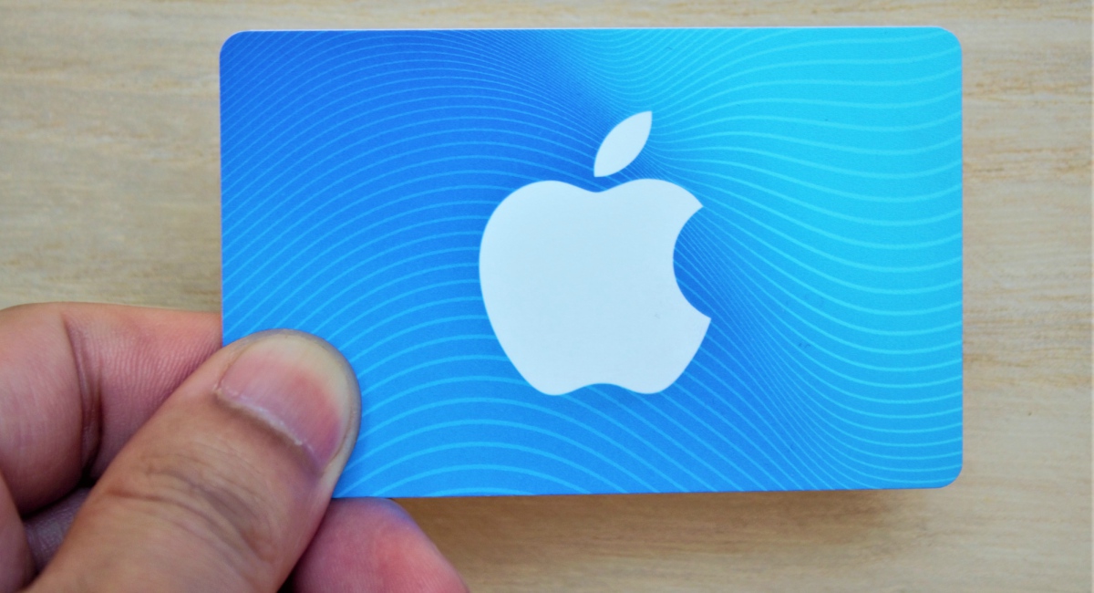 Apple store itunes карта. Карта пополнения Apple. Apple Gift Card обложка. App Store and ITUNES Gift Card. Пополнение карты эпл.