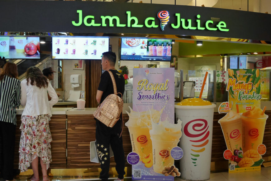 jamba juice, line at jamba juice