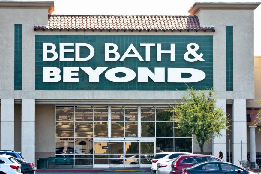 Get 100 with a Bed Bath & Beyond Wedding Registry